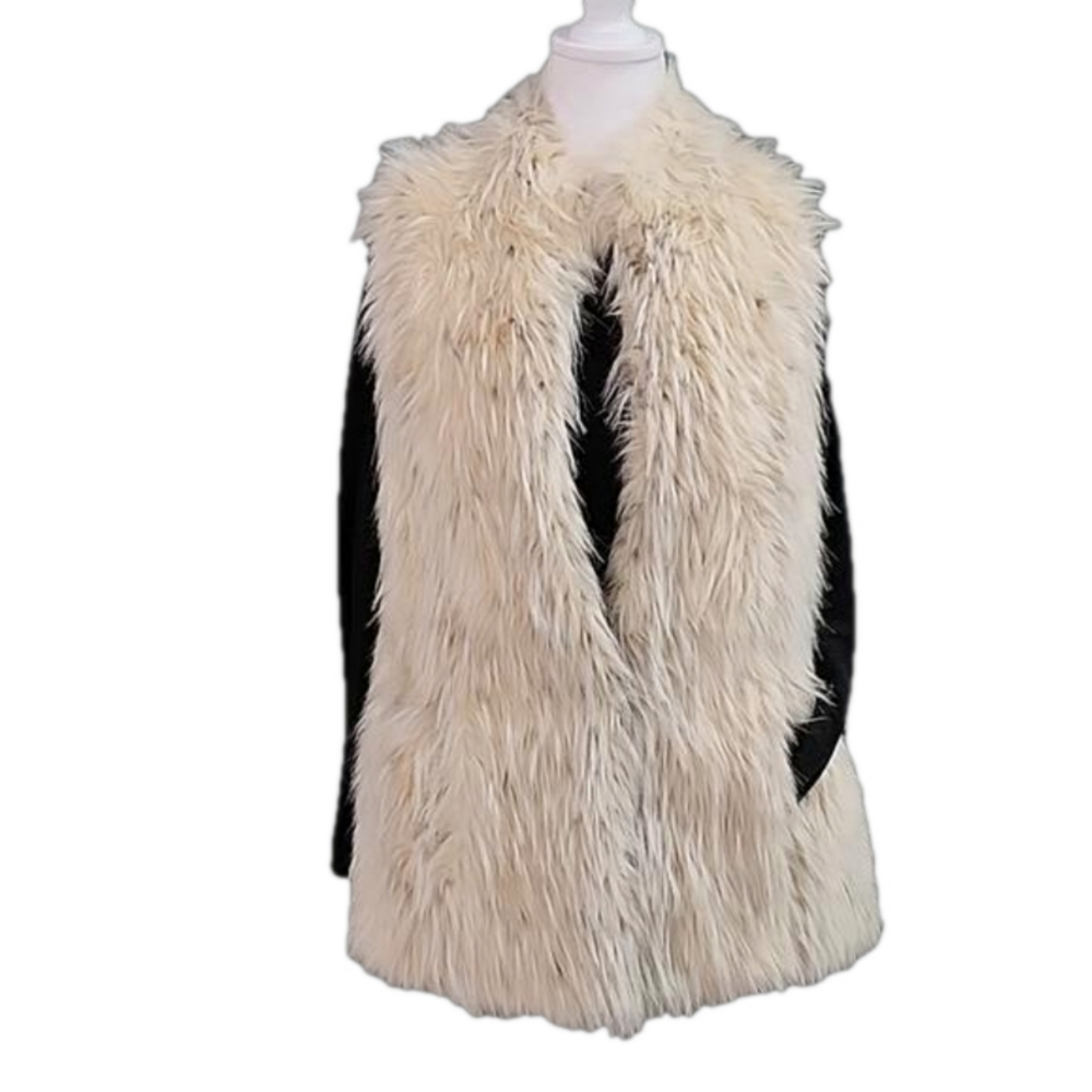 FAUX FUR WINTER VEST SIZE XS BY RLZ